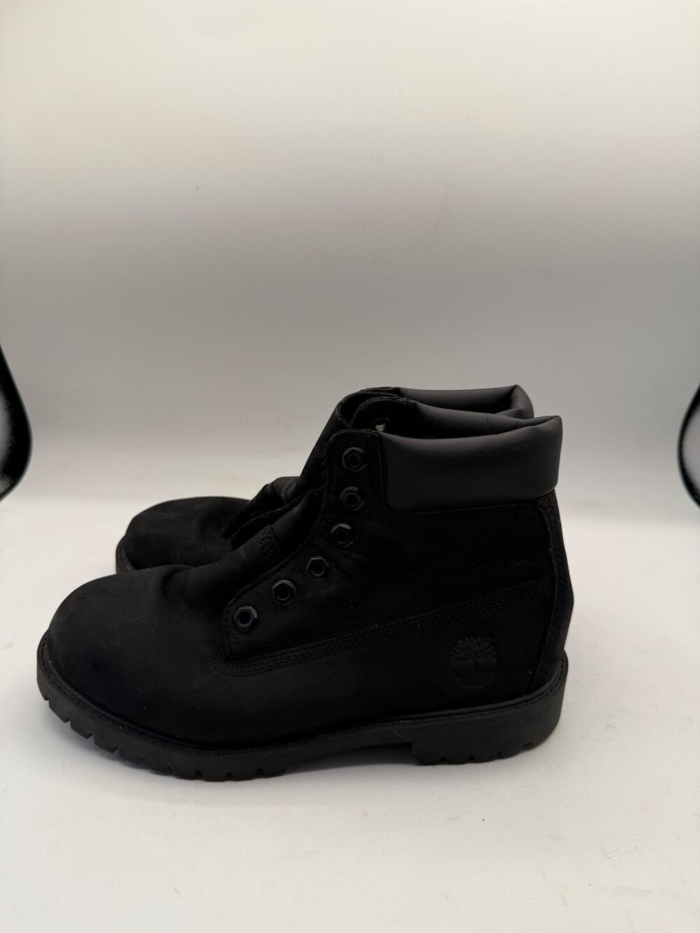 Timberland 6-Inch Premium Waterproof Boots - Black Nubuck - Youth Size 5 12907